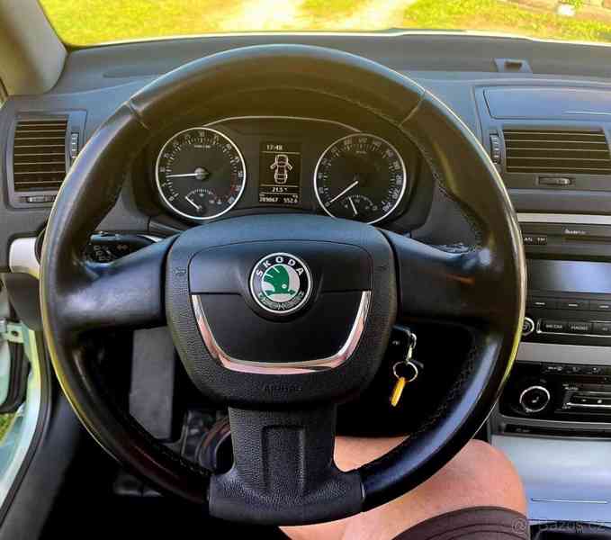 Škoda Octavia 2,0   2 facelift TDI 103kw - foto 22