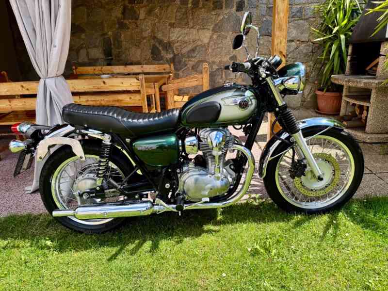 Kawasaki W 800 - foto 2