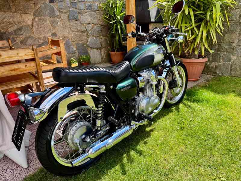 Kawasaki W 800 - foto 3