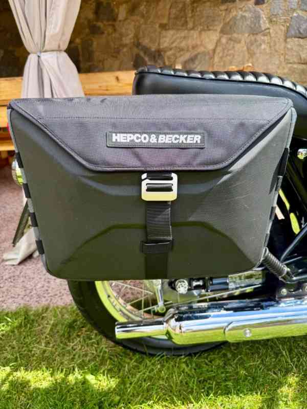 Kawasaki W 800 - foto 11
