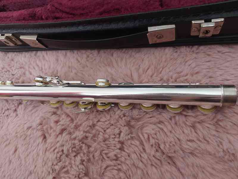 Příčná flétna Amati Maestro C512 postříbřená - foto 5