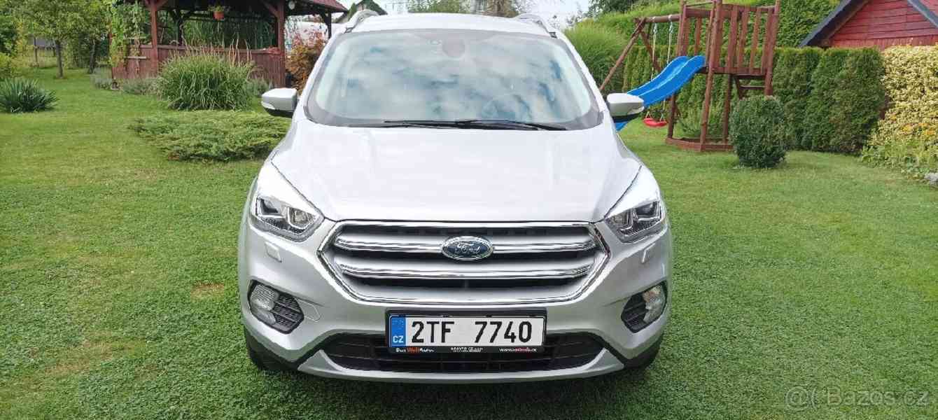 Ford Kuga - foto 12