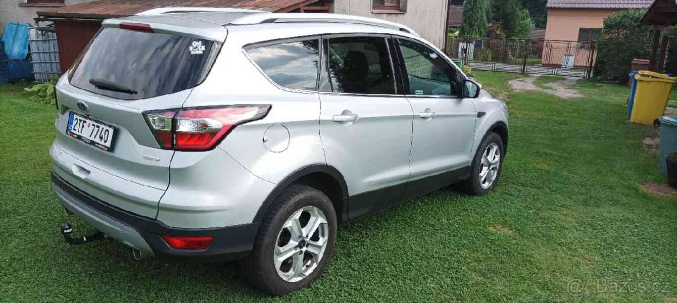 Ford Kuga - foto 4