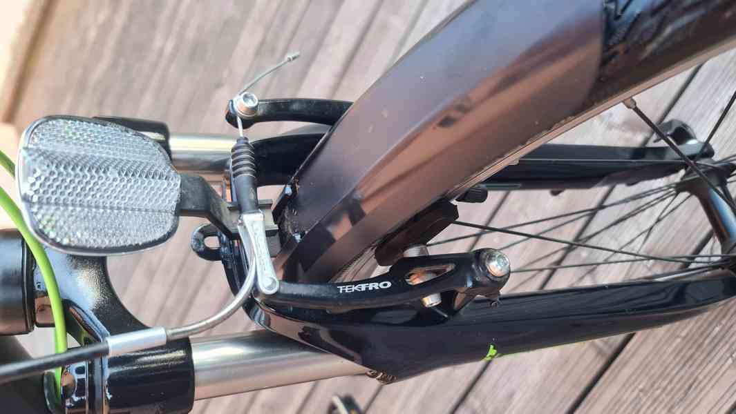 KROSOVÉ KOLO LEADER FOX TOSCANA 17“ 3x9 ČERNÉ - foto 10