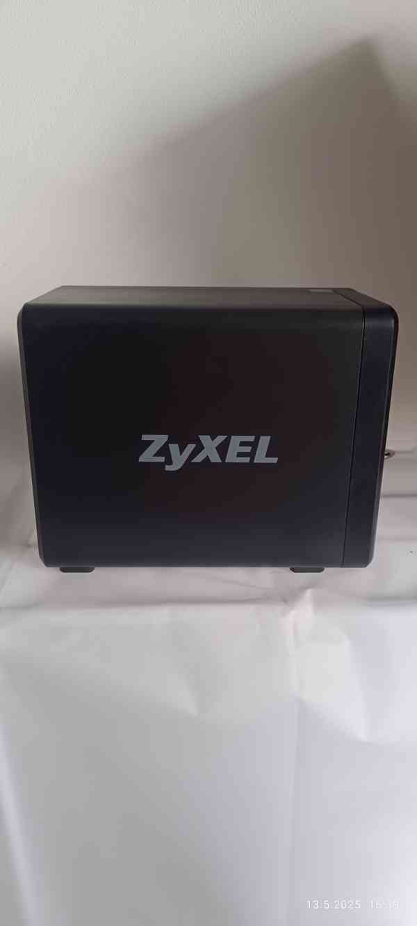NAS326 Zyxel - foto 2