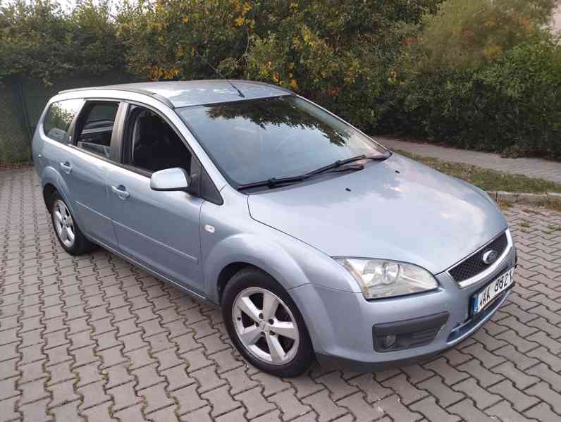 Ford Focus 2,0 TDCI Ghia combi - foto 4
