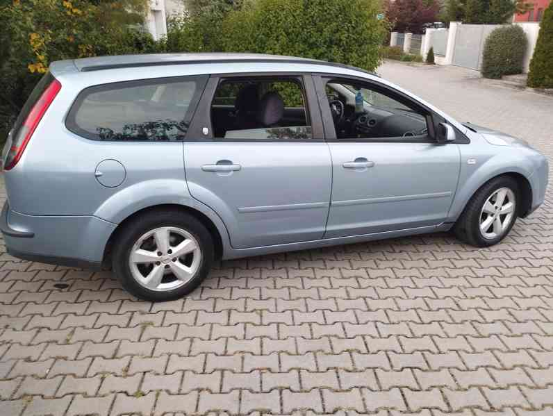 Ford Focus 2,0 TDCI Ghia combi - foto 1