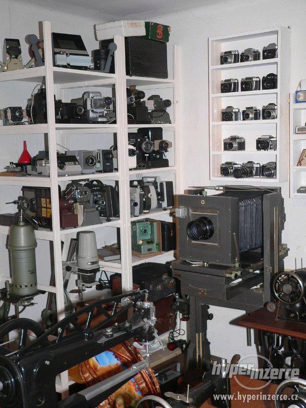 Sbírka fotoaparátů, kamer a promítaček - cca. 360 ks - foto 3