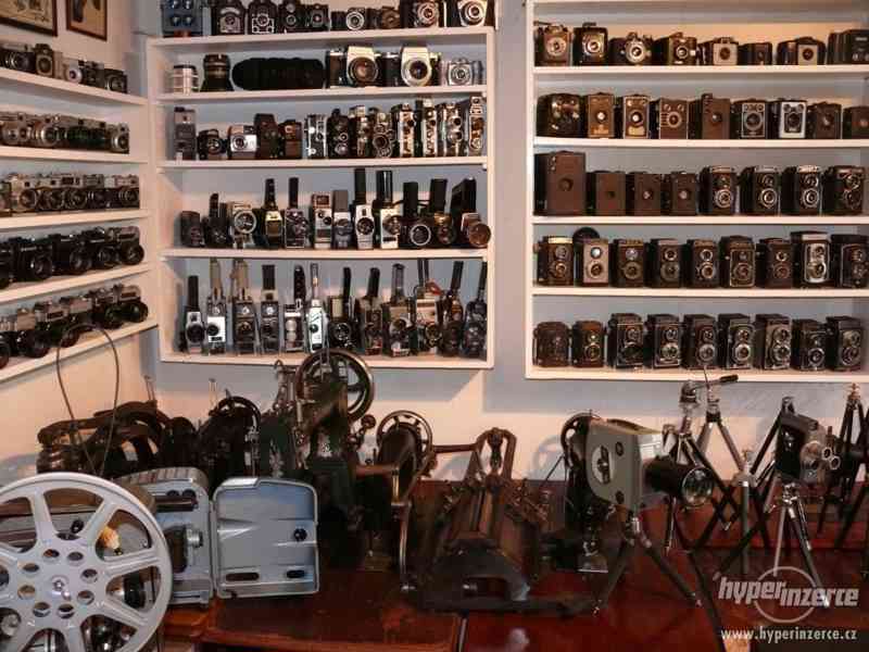 Sbírka fotoaparátů, kamer a promítaček - cca. 360 ks - foto 10
