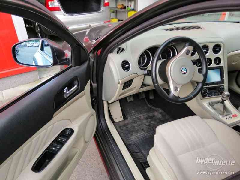 Alfa romeo 159 - foto 3