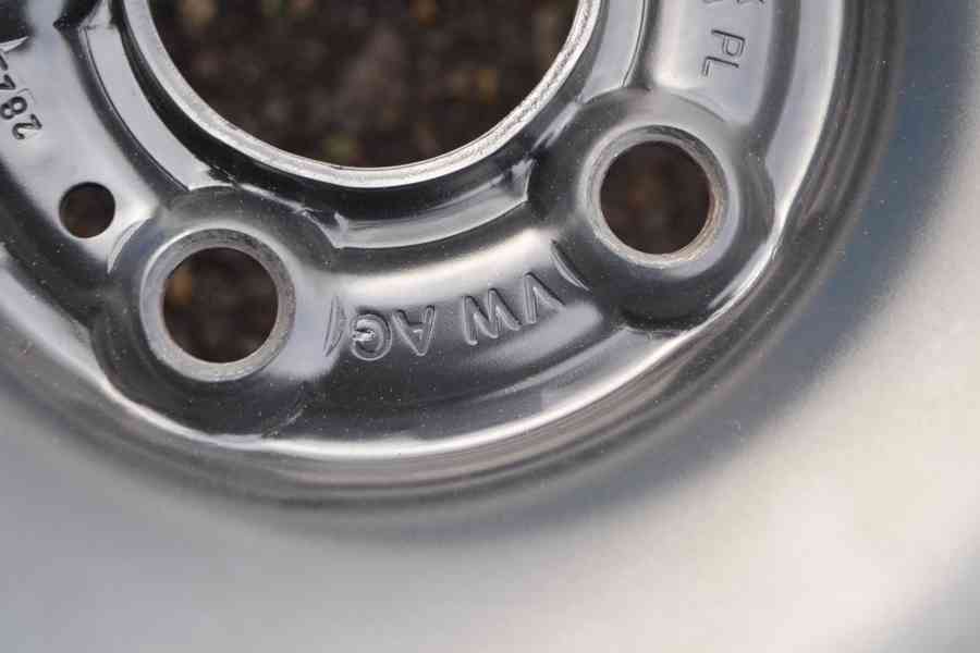 NOVÁ zimní sada Š.Kamiq/Scala+ 195/60R16 Bridgestone. - foto 15