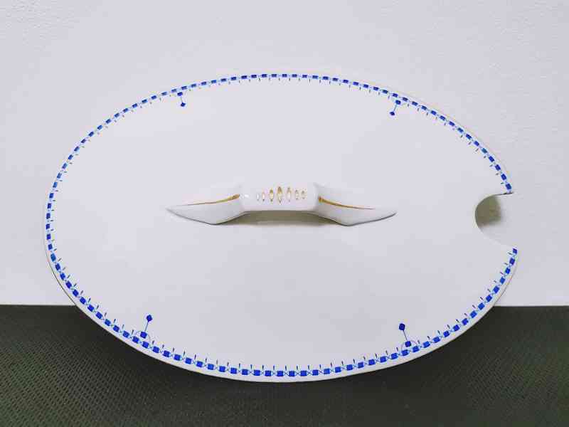 Bílá porcelánová mísa na polévku - foto 3
