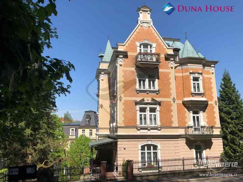 Prodej hotel 4* v prvorepublikovém domě v centru Karlových Varů, - foto 1