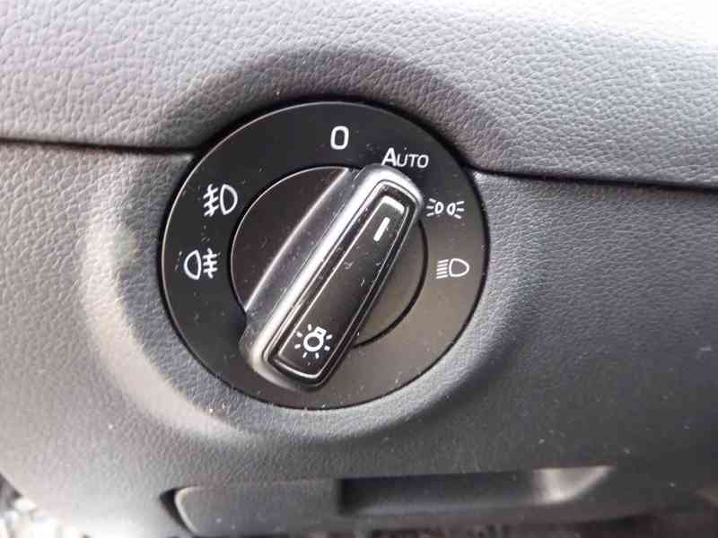 ŠKODA Octavia Combi Style 1,6 TDI 85 kW, 3061 - foto 18