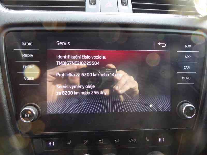 ŠKODA Octavia Combi Style 1,6 TDI 85 kW, 3061 - foto 24