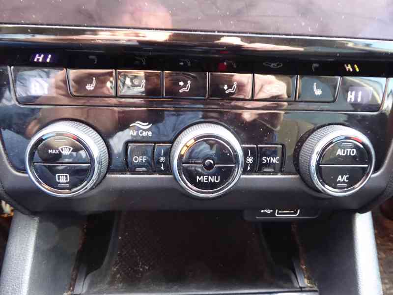 ŠKODA Octavia Combi Style 1,6 TDI 85 kW, 3061 - foto 25