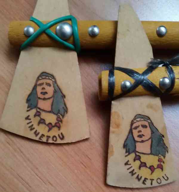 Vinnetou, Shatterhand - tomahavky a pouzdra,kolty - foto 3