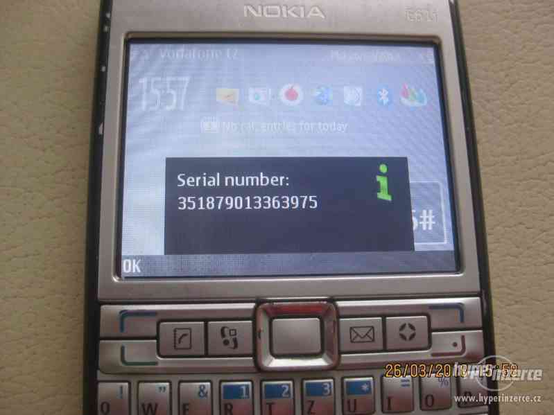 Nokia E61i z r.2007 - funkční telefon s QWERTY klávesnicí - foto 3