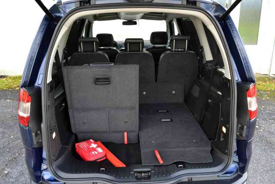 Ford Galaxy 2.0 TDCI 103kW Titanium Xenon Panorama 7 míst - foto 12