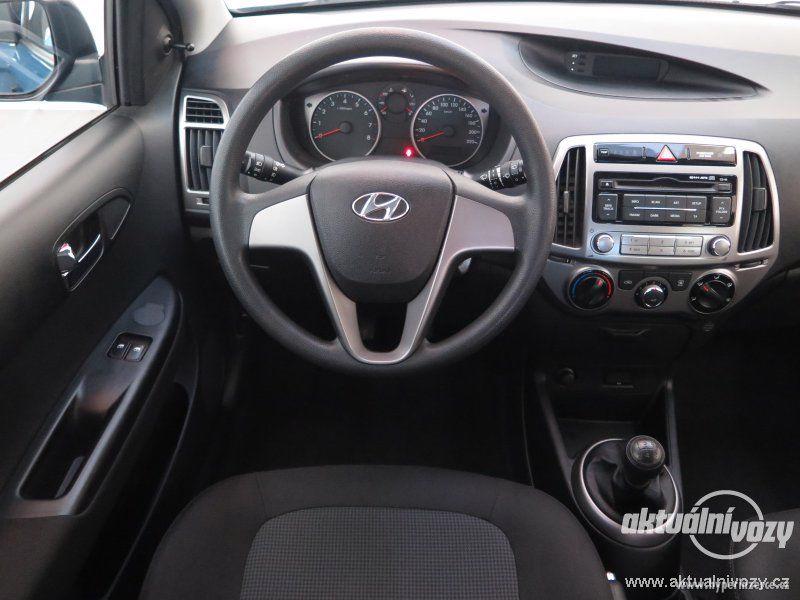 Hyundai i20 1.2, benzín, r.v. 2014 - foto 2