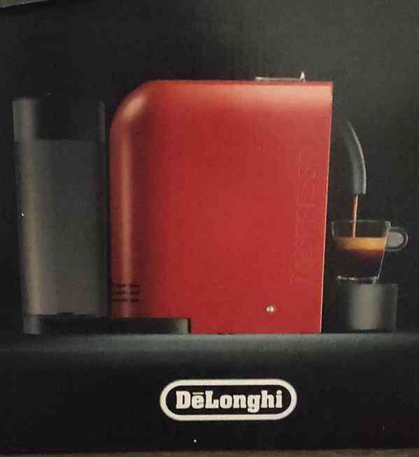 Kapslový kávovar DeLonghi