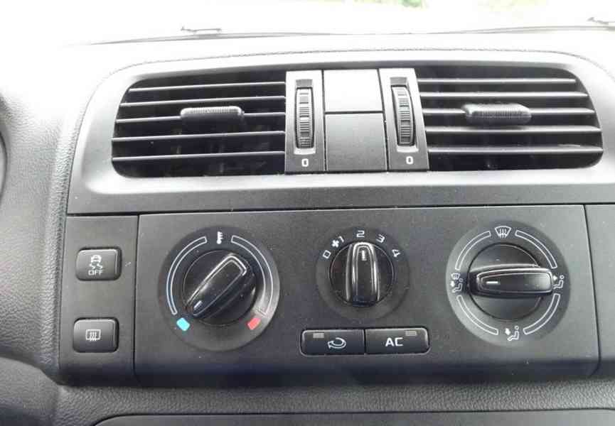 Škoda Fabia 1.2i Combi r.v.2011 stk:4/2028 - foto 8