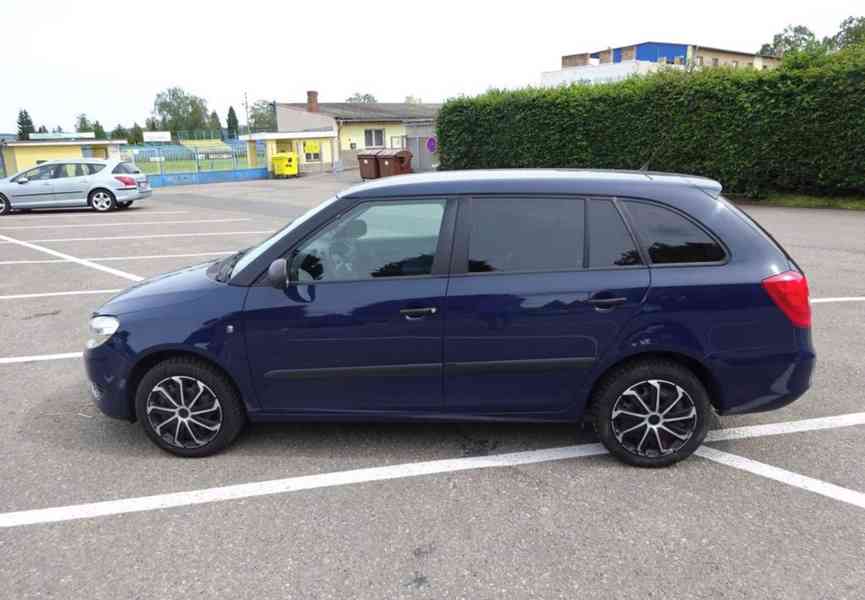Škoda Fabia 1.2i Combi r.v.2011 stk:4/2028 - foto 2