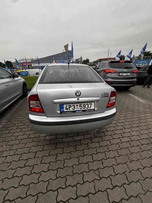 Škoda octavia 1.6 benzín , 2009 - foto 2