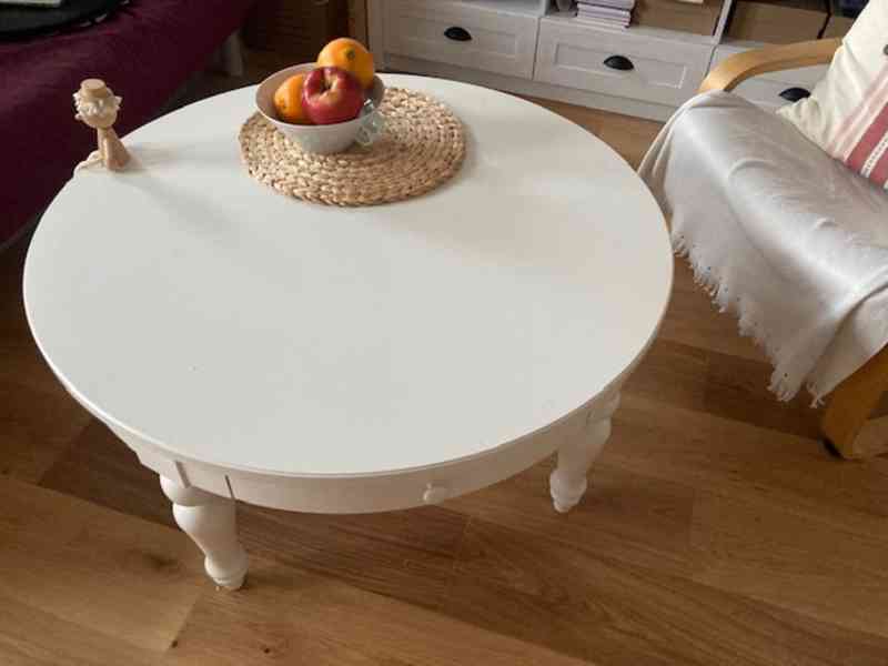 BÍLÝ STOLEK - foto 5