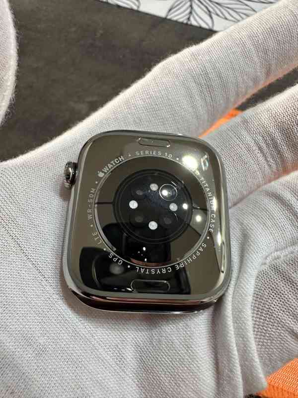 ⌚️ Apple Watch Series 10 46mm Cellular Titan - foto 2