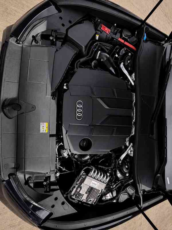 Audi a6 c8 3.0 TDi 210kW 3x s-line - foto 7
