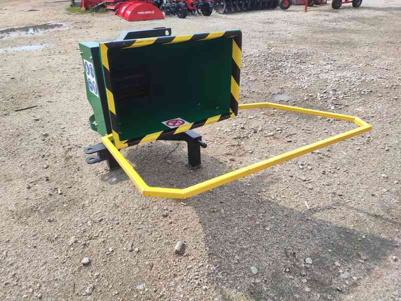 Štepkovač dřeva za traktor do 11 cm - foto 3