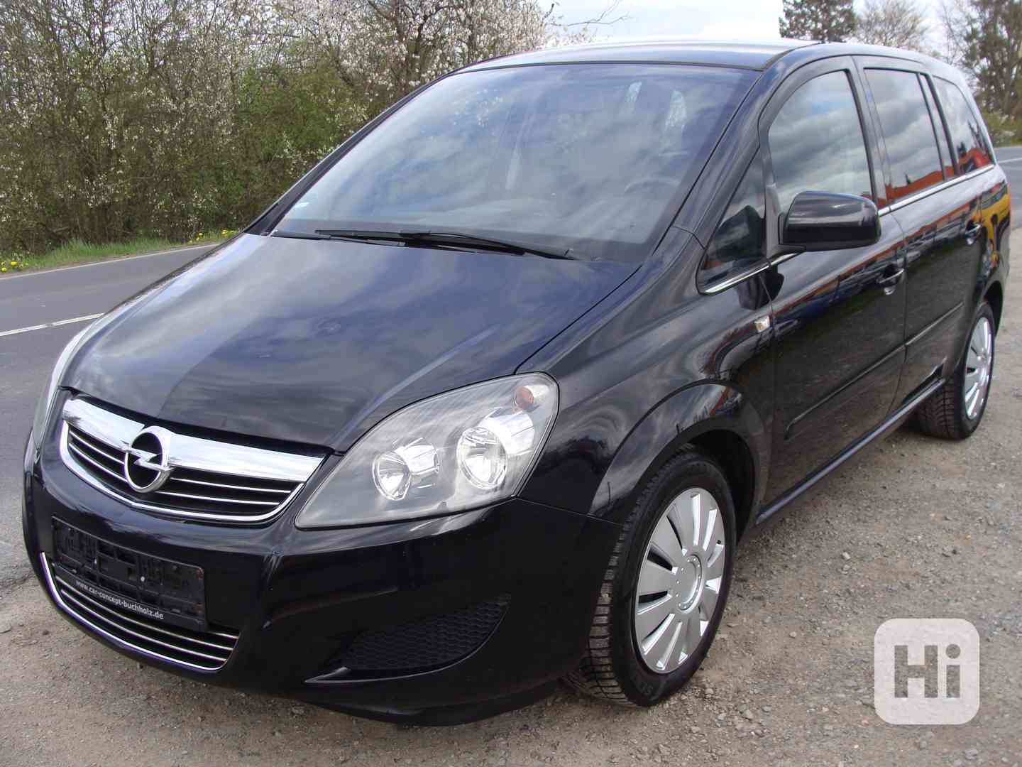 Opel Zafira, 1.7 CDTi, 7 míst, 145000 km - foto 1