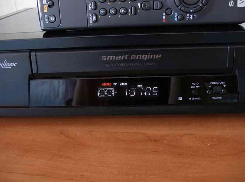 Sony VHS video videorekordér Hifi Stereo 6 hlav-zcela nový! - foto 4