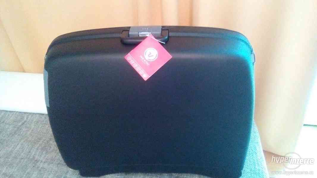Nový kufr Roncato. - foto 2
