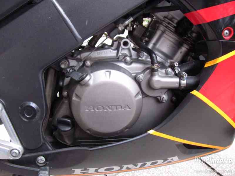 Honda CBR 125R - foto 3