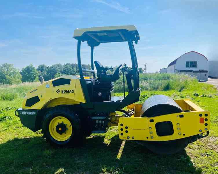 Vibrační válec Bomag BW145DH3 (Možnost leasingu) - foto 5