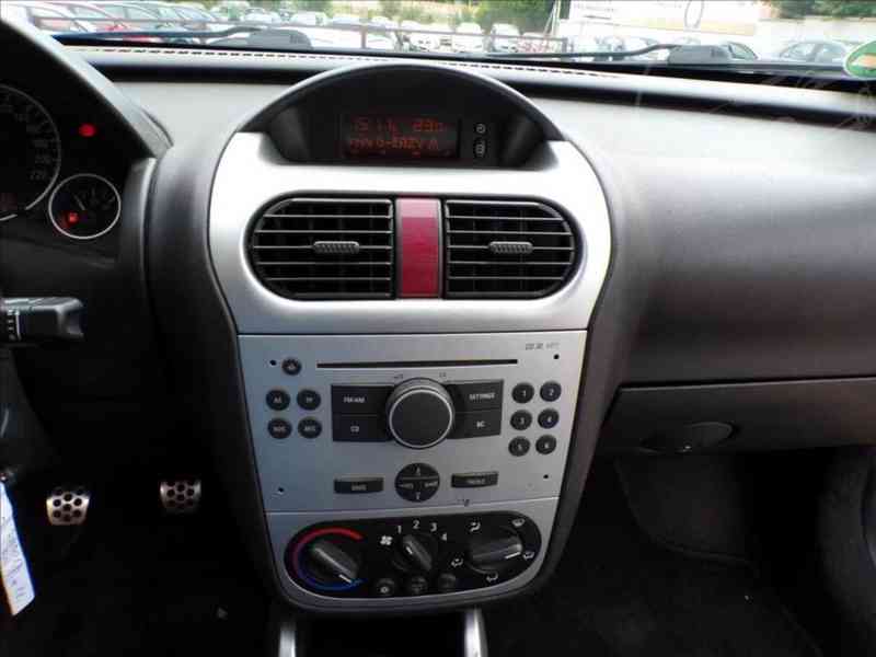 Opel Tigra 1,8 i16V KLIMATIZACE - foto 9