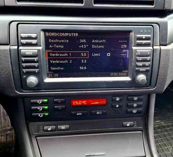 BMW Řada 3 2,0   E46 320d , nafta, 110kW - foto 17