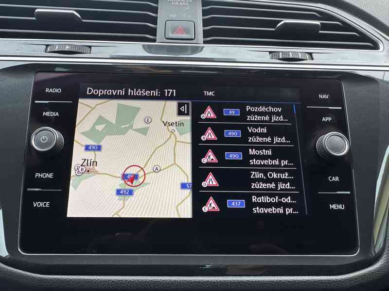 Volkswagen Tiguan 2.0 TDI 110kW/4x4/DSG/Nav - foto 28