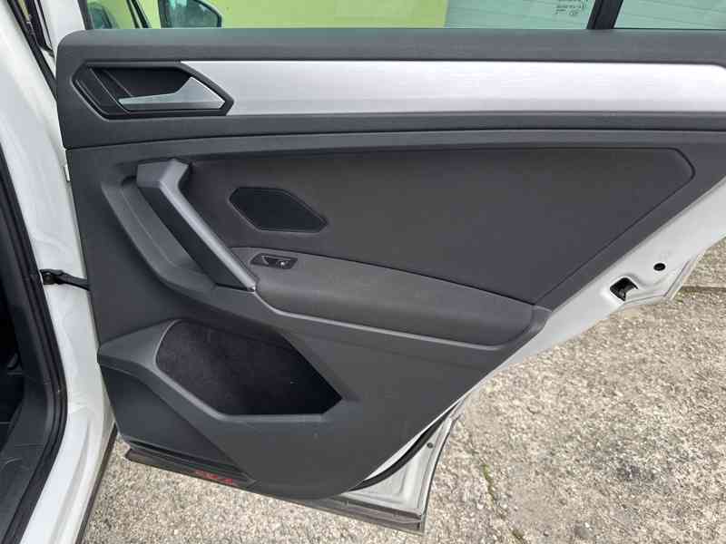 Volkswagen Tiguan 2.0 TDI 110kW/4x4/DSG/Nav - foto 19