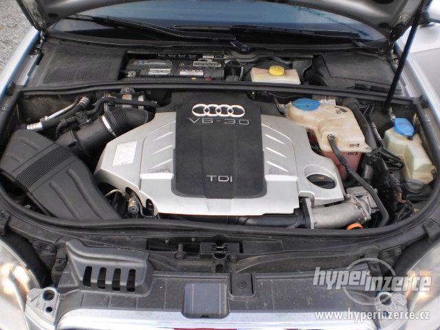 Audi A4 3.0TDi Quattro S-line TOP-STAV - foto 12