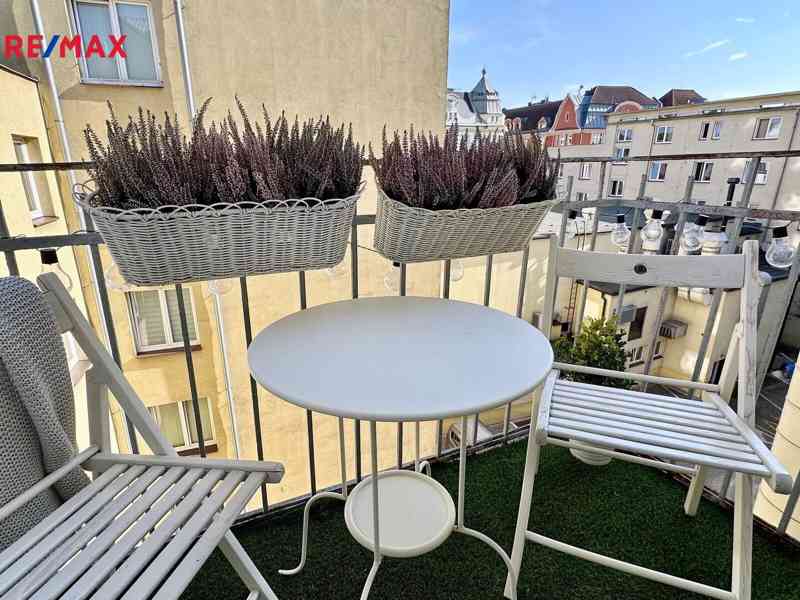 Pronájem bytu 2+1 s balkónem v centru Ostravy, 75 m2 - foto 16