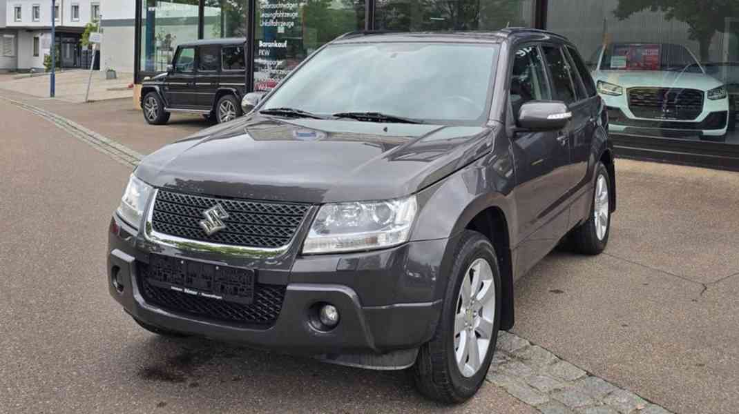 Suzuki Grand Vitara 2.4i 4x4 Aut. benzín 124kw - foto 16