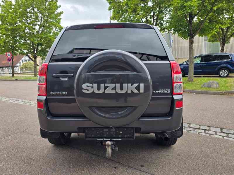 Suzuki Grand Vitara 2.4i 4x4 Aut. benzín 124kw - foto 15