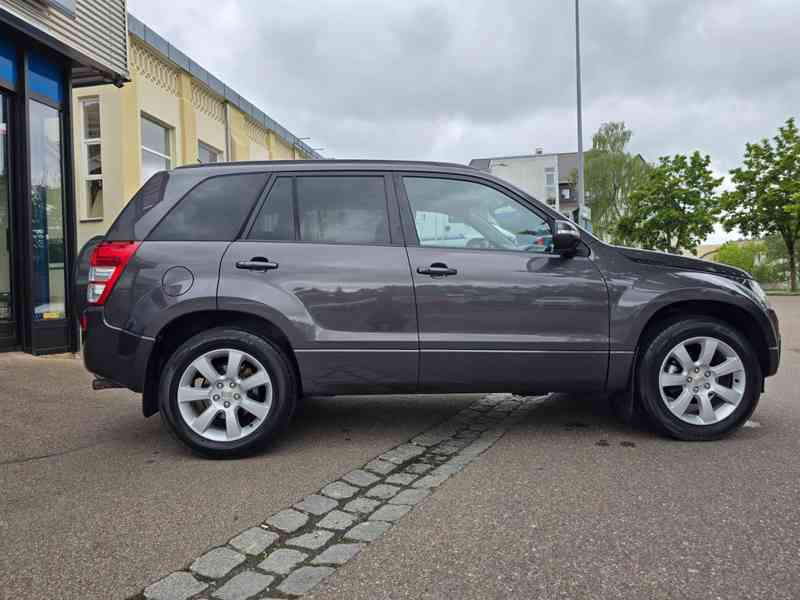 Suzuki Grand Vitara 2.4i 4x4 Aut. benzín 124kw - foto 4