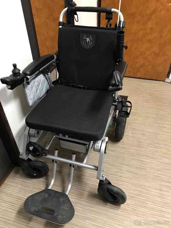 Elektrický invalidní vozík - foto 1