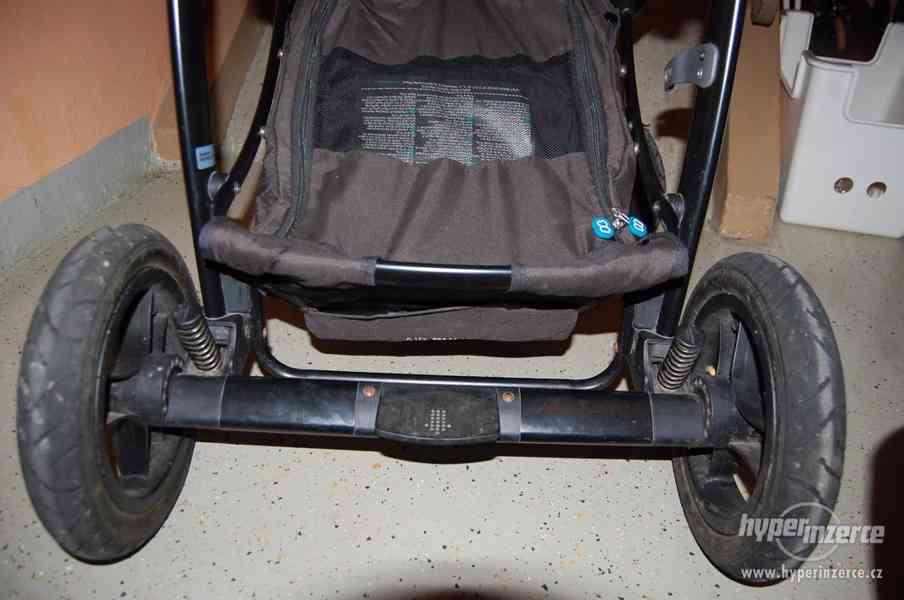 Kombinovaný kočárek Baby Design Husky - foto 5