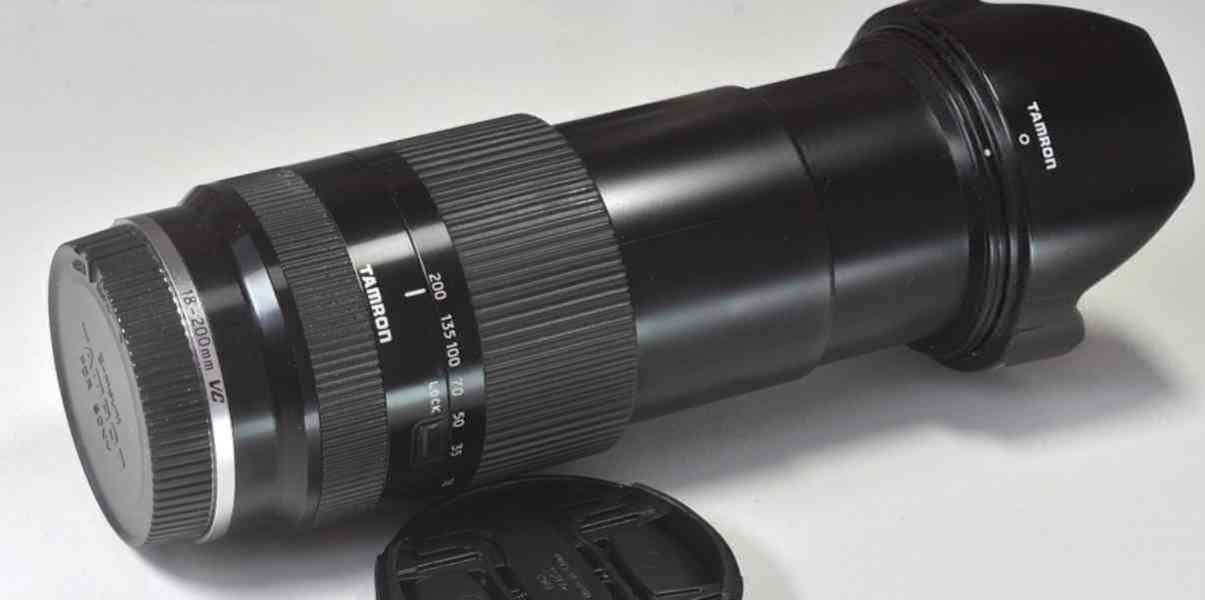 pro Sony E - AF 18-200mm 3.5-6.3 Di III VC *Emount - foto 7