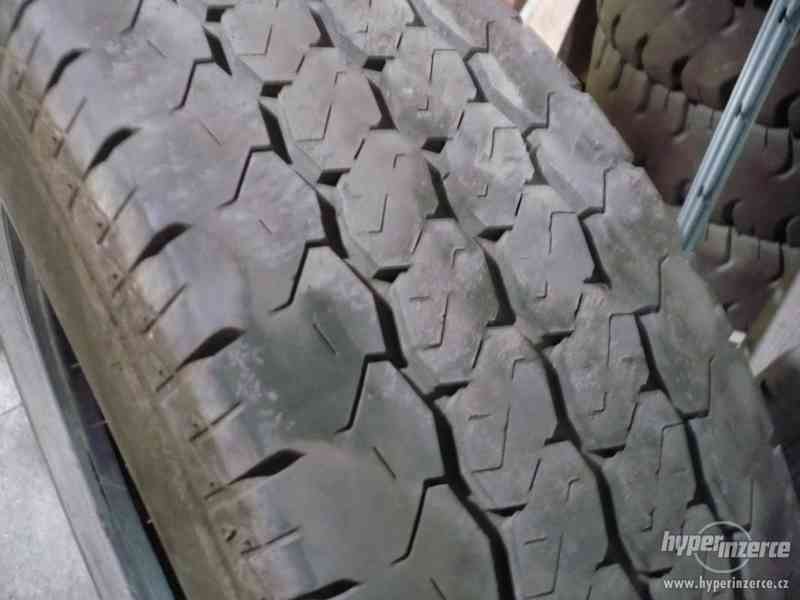 215/75R16C - foto 1
